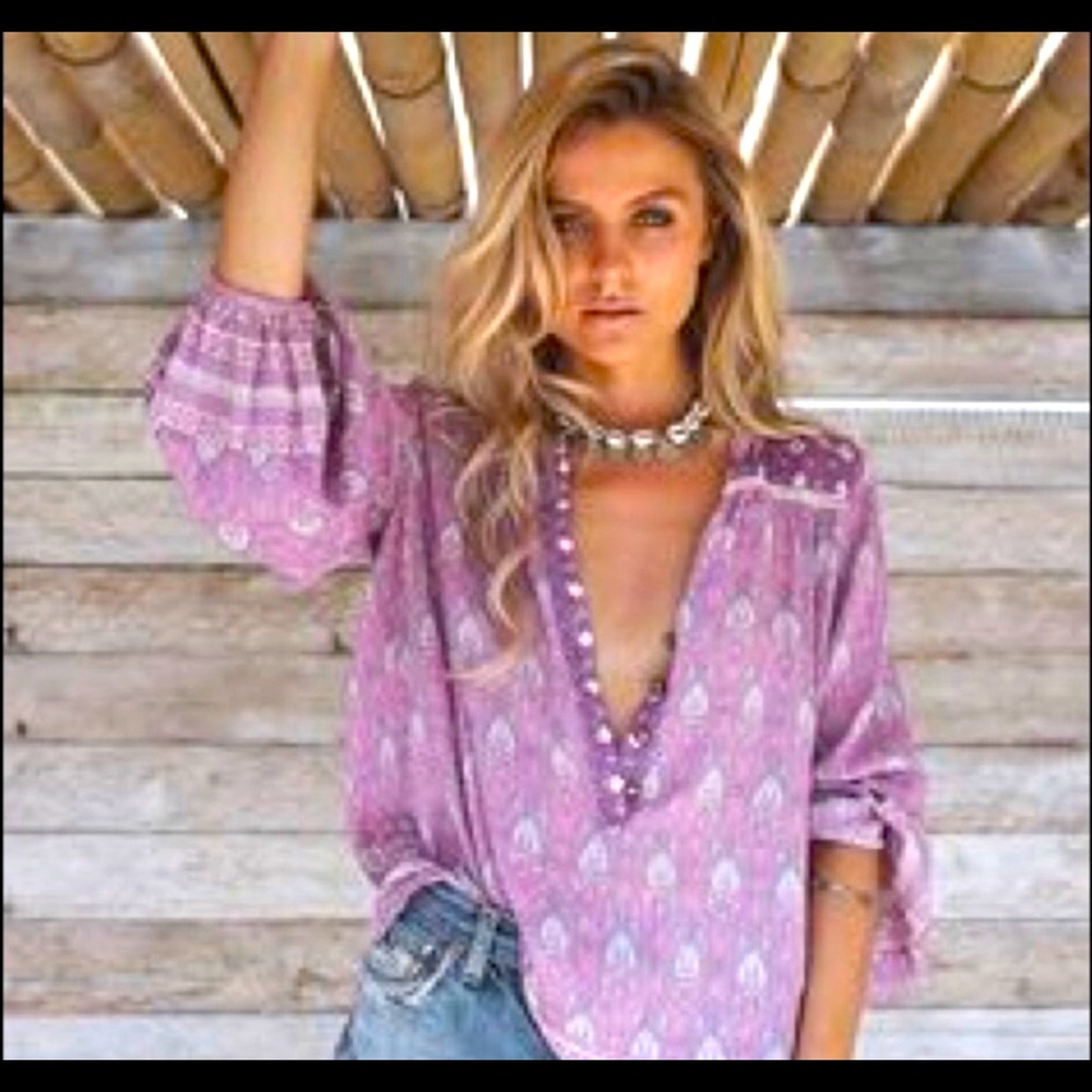 ❌ found❌ ISO / WTB lavender oracle blouse